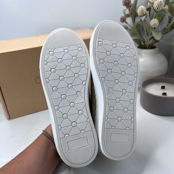 Consciously Baby Leather Woven Sneaker Lace Up Shoes Bone Women's 6 NWB - Picture 8 of 10